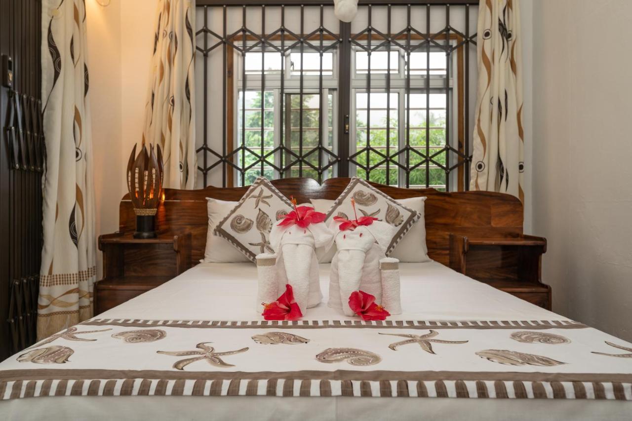 Janes' Serenity Guesthouse Anse a La Mouche Dış mekan fotoğraf